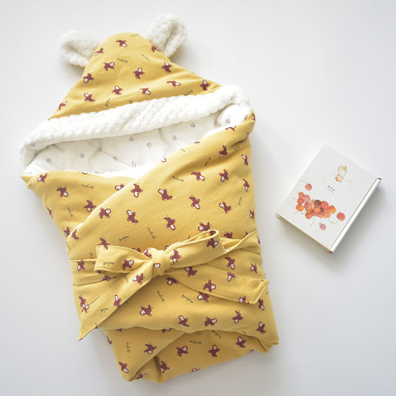Extra soft cotton baby quilt blanket, designed for ultimate coziness and warmth. Lightweight, breathable, and perfect for newborns and toddlers