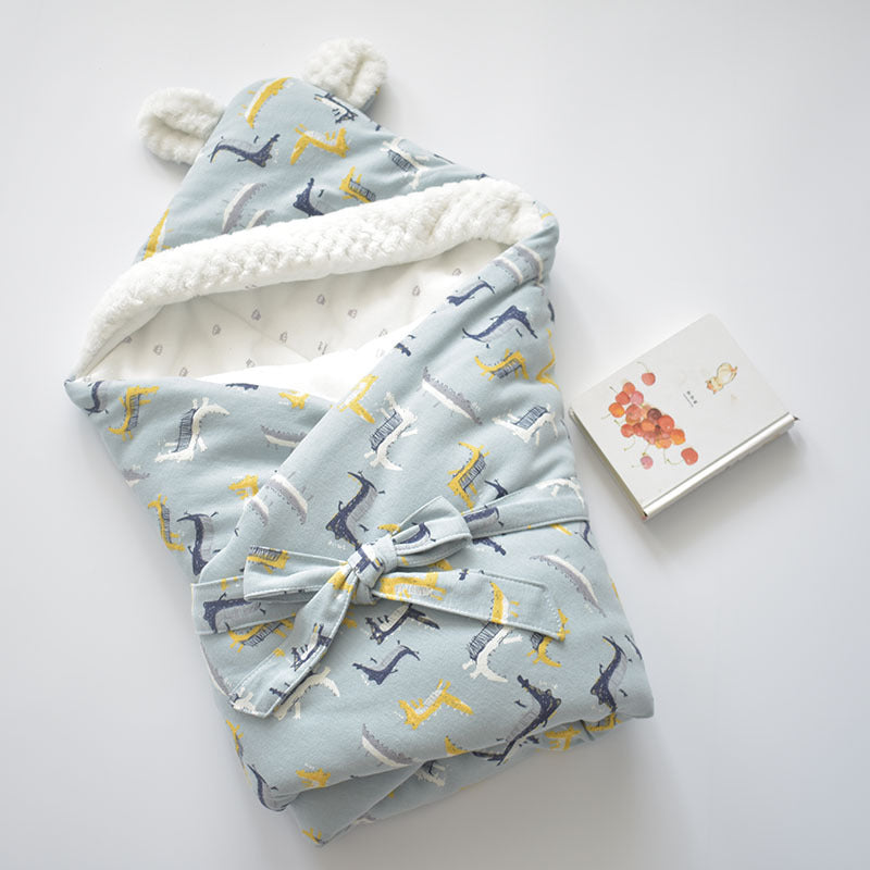 Extra soft cotton baby quilt blanket, designed for ultimate coziness and warmth. Lightweight, breathable, and perfect for newborns and toddlers