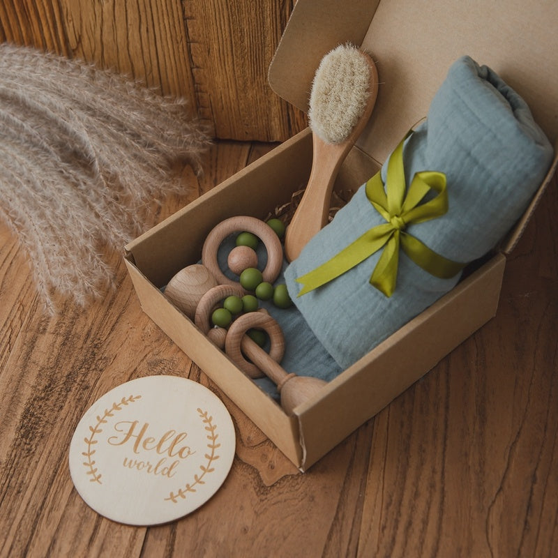 Organic baby plush toy gift set featuring soft, hypoallergenic, and non-toxic stuffed toys. Eco-friendly and gentle on delicate skin, perfect for newborns and toddlers.